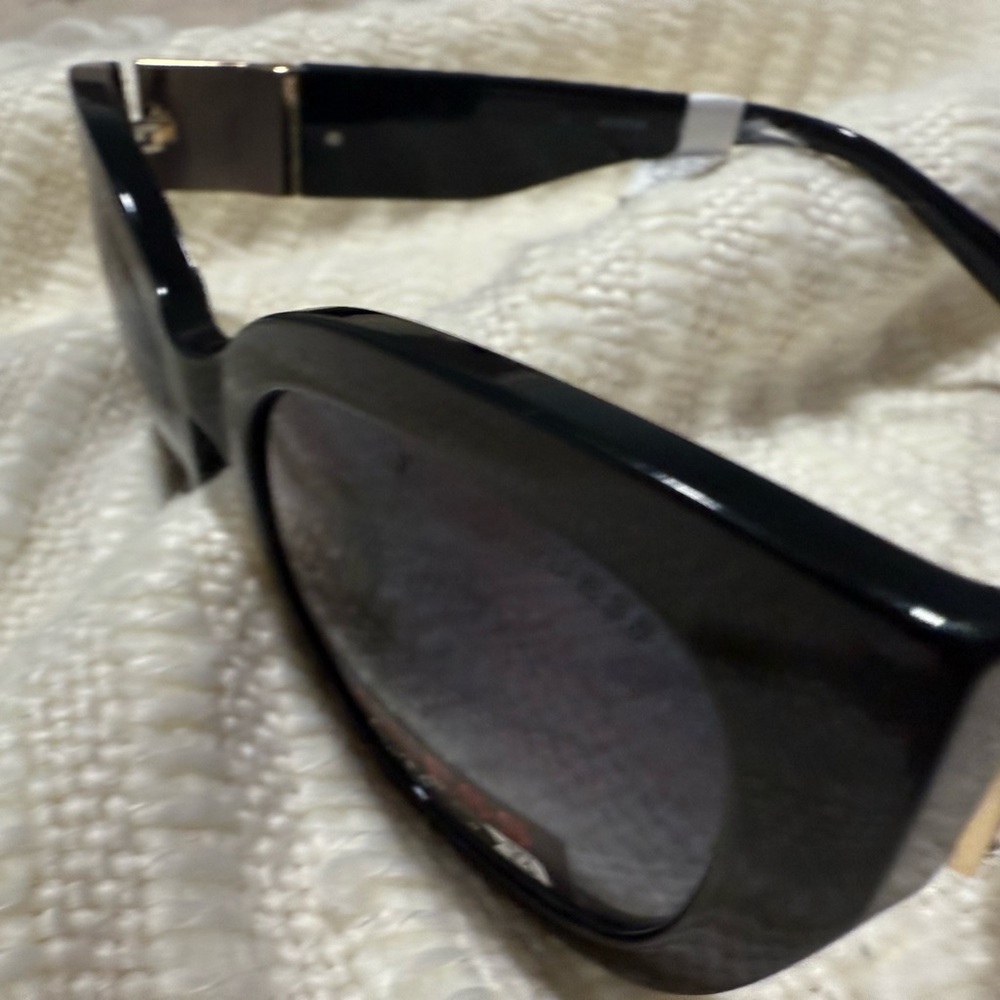 Guess Black Fashion Sunglasses